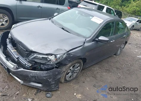 2015 Honda Accord Lx z USA, uszkodzony, nr VIN 1HGCR2F31FA004501